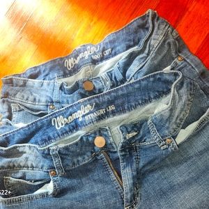 Straight Leg Women's Wrangler Jeans med wash